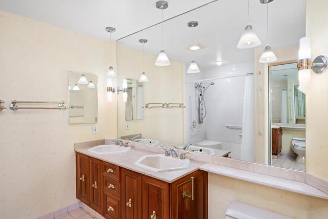 Detail Gallery Image 9 of 32 For 3890 Nobel Dr #1402,  San Diego,  CA 92122 - 2 Beds | 2 Baths