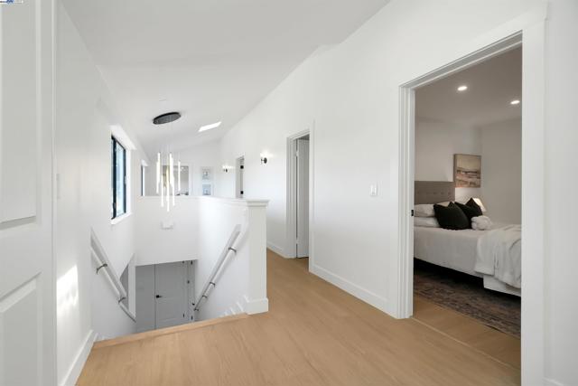 102 Castlewood Dr, Pleasanton CA: https://media.crmls.org/mediaz/b44590f0-4f1b-4aa6-b832-a33bc891d3a2.jpg