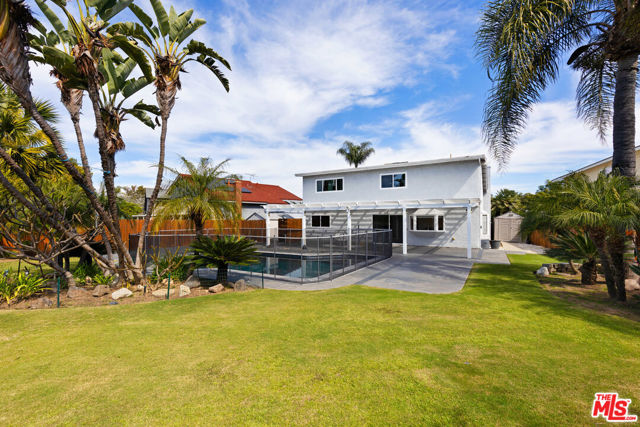 3059 Heather Drive, Fullerton CA: https://media.crmls.org/mediaz/b44791a5-9591-435f-a8ae-292e0bda39ad.jpg