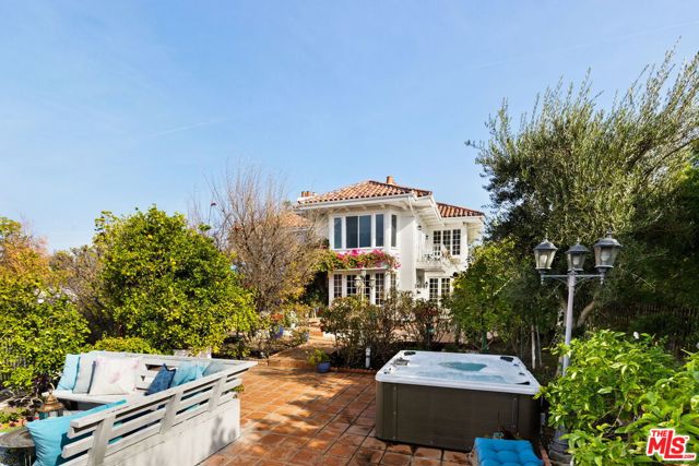 Drew Fenton | 2113 Stoney Hill Road Los Angeles CA | MLS: 7403799