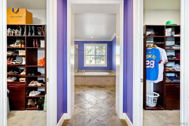 15068 Creek Hills Rd, El Cajon CA: https://media.crmls.org/mediaz/b447e7bd-5505-4f1a-a247-05d113fb66bb.jpg