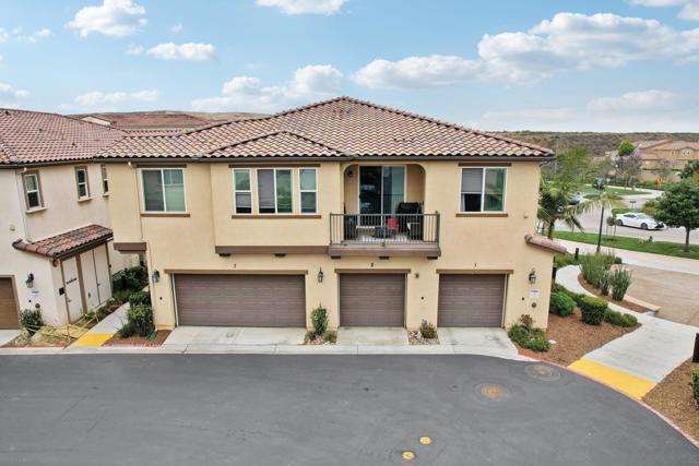 1709 Santa Carolina, Chula Vista CA: https://media.crmls.org/mediaz/b4481fea-84af-45f1-acdd-dcd41abfba83.jpg