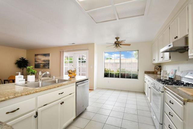 4409 Shannondale Drive, Antioch CA: https://media.crmls.org/mediaz/b449bee5-a9b2-4545-8e24-709518ffbb6c.jpg