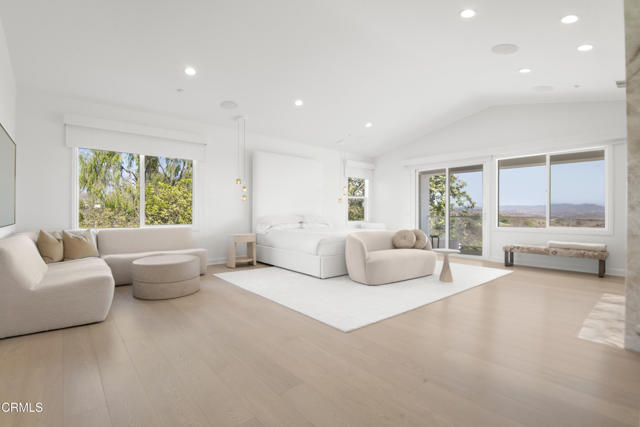 Detail Gallery Image 32 of 74 For 7216 Littler Ct, Moorpark,  CA 93021 - 5 Beds | 5/1 Baths