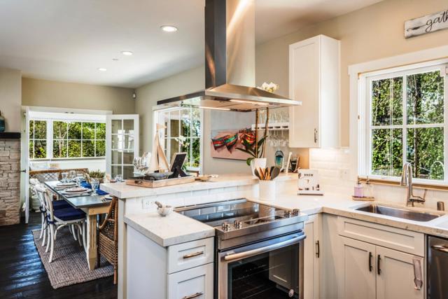 3761 3761 Monte Verde Street, Carmel CA: https://media.crmls.org/mediaz/b44a6591-cefe-4f34-bfff-9fb276491ded.jpg