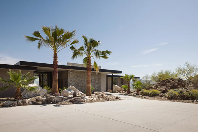 71270 Oasis Trail, Palm Desert CA: https://media.crmls.org/mediaz/b44a67c8-a89c-4d65-bf7b-dd5f933c93df.jpg