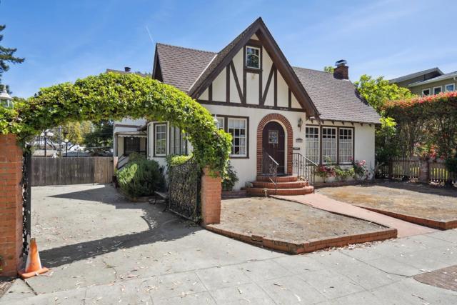 1516 Cortez Avenue, Burlingame CA: https://media.crmls.org/mediaz/b44a911f-1d35-4e25-9e9e-90592a793e4a.jpg