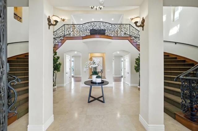 44989 Vista Del Sol, Fremont CA: https://media.crmls.org/mediaz/b44ad596-f0e7-423b-aec0-932e1663b9fd.jpg