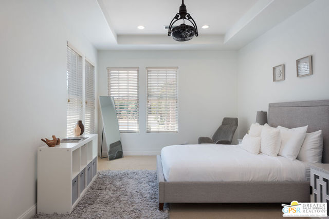 45 Vista Encantada, Rancho Mirage CA: https://media.crmls.org/mediaz/b44b879e-c01b-41ec-a3d3-3ed1fcc7ed3f.jpg