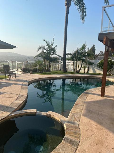 10667 Viacha Dr, Tierrasanta CA: https://media.crmls.org/mediaz/b44ba92f-ca5c-4b9e-b468-1ade295d5260.jpg