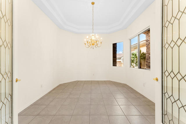 37159 Turnberry Isle Drive, Palm Desert CA: https://media.crmls.org/mediaz/b44baea7-7281-4277-b9d3-db0d74a89e01.jpg