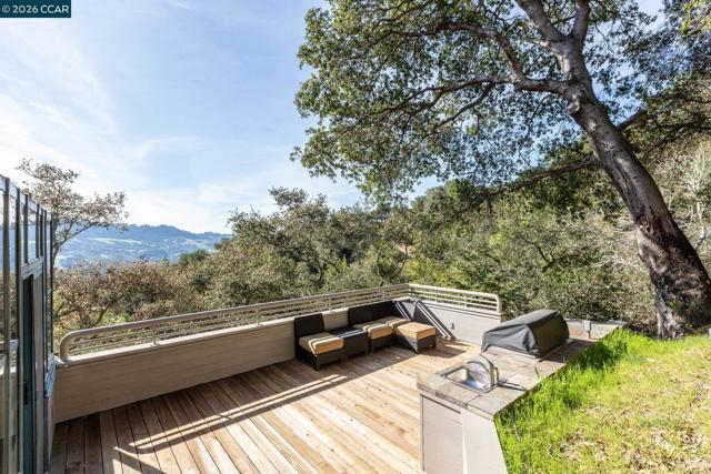 Image 43 of 55 For 319 Tappan Ter