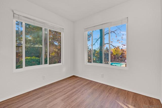 Image 15 of 26 For 2157 Arnold Way Unit 321