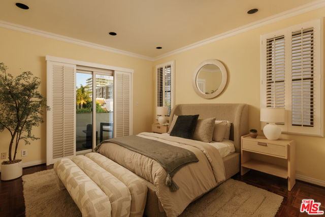 6 Bed Home for Sale in Santa Monica, California
