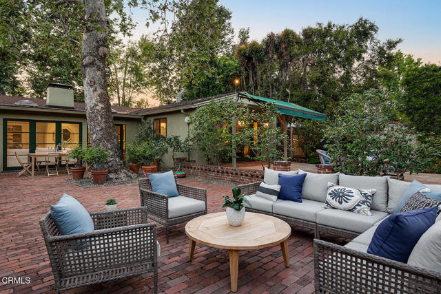 314 Arroyo Drive, South Pasadena CA: https://media.crmls.org/mediaz/b44dd56b-1b6b-4216-9cef-f4f79017b089.jpg