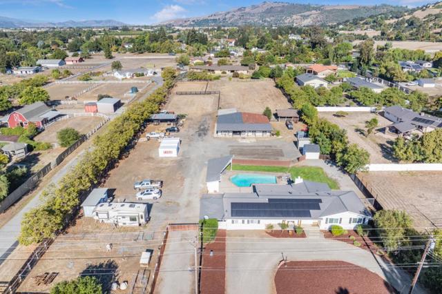 2135 Diana Avenue, Morgan Hill CA: https://media.crmls.org/mediaz/b44ddb77-9e67-4a65-a940-515242c7fd6d.jpg