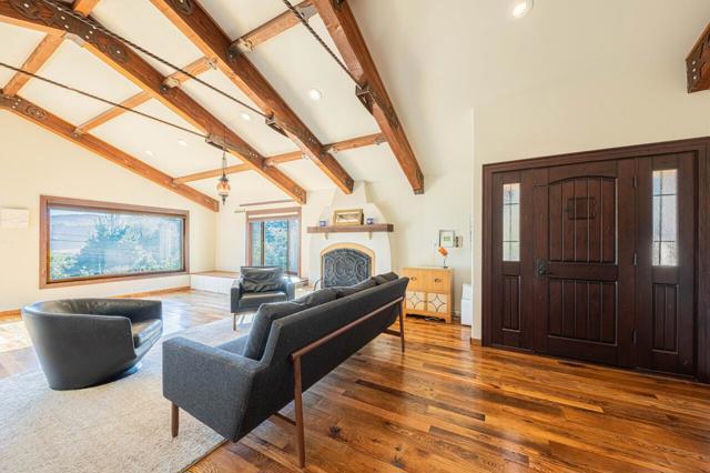 25685 Morse Drive, Carmel CA: https://media.crmls.org/mediaz/b44e4d89-e431-4cb4-9c61-29d06aa8115a.jpg