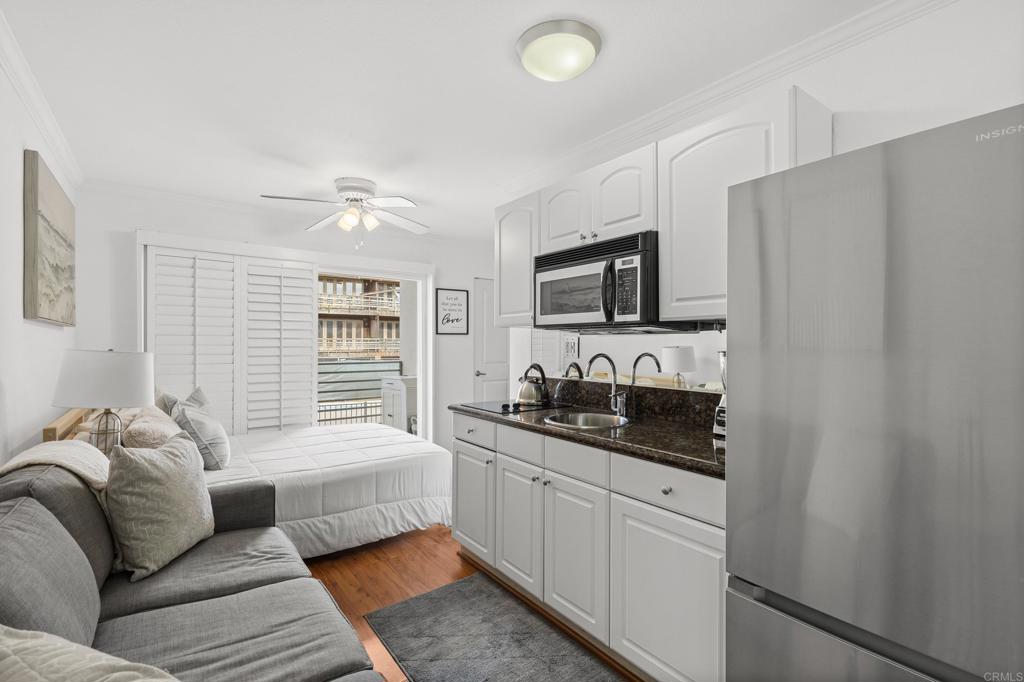 1021 Scott Street - photo 4