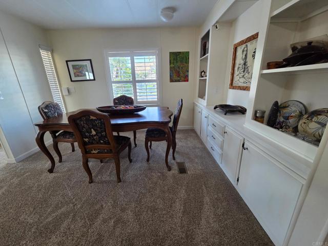 Detail Gallery Image 15 of 24 For 1333 Olive Dr #37,  Vista,  CA 92083 - 2 Beds | 2 Baths