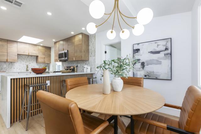 Detail Gallery Image 20 of 75 For 3840 Tomahawk Ln, San Diego,  CA 92117 - 5 Beds | 2 Baths