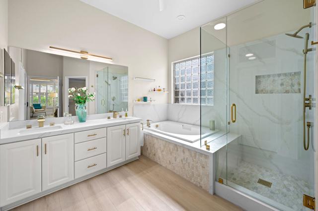 44397 Royal Lytham Drive, Indio CA: https://media.crmls.org/mediaz/b4522ab0-09f3-43d9-a7c4-5969858714b1.jpg