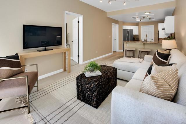 7792 Prestwick Circle, San Jose CA: https://media.crmls.org/mediaz/b4541692-a2dd-4109-b3b4-d007eb6eda7a.jpg