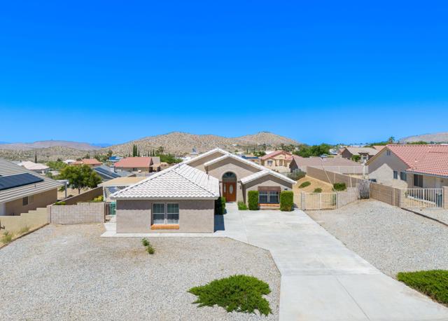 Image 2 for 57146 Millstone Dr, Yucca Valley, CA 92284