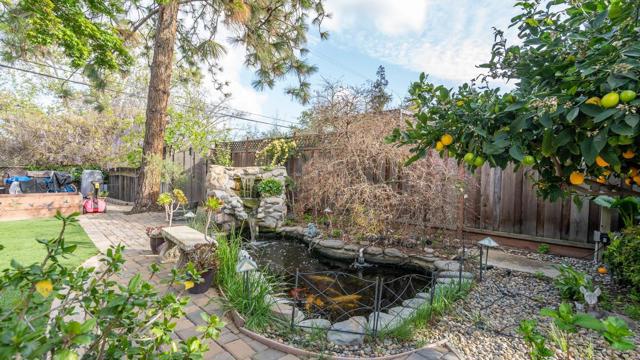 878 El Rio Drive, San Jose CA: https://media.crmls.org/mediaz/b454e025-cc54-4d49-83ab-95d0573751e5.jpg