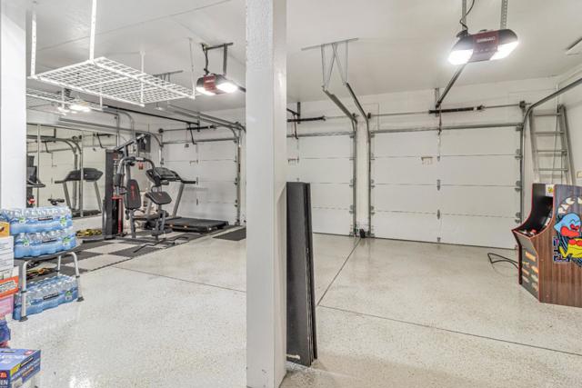 11550 Skyline Boulevard, Oakland CA: https://media.crmls.org/mediaz/b4564cc4-6f1f-415f-aa7f-1484b70c9ee4.jpg
