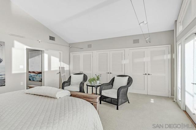 36 Admiralty Cross, Coronado CA: https://media.crmls.org/mediaz/b4566912-6069-4f51-b7fa-40a82b222b78.jpg
