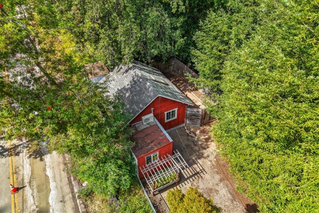 1960 La Madrona Drive, Santa Cruz CA: https://media.crmls.org/mediaz/b4574f81-23f5-48b6-9ebd-237b10981bac.jpg