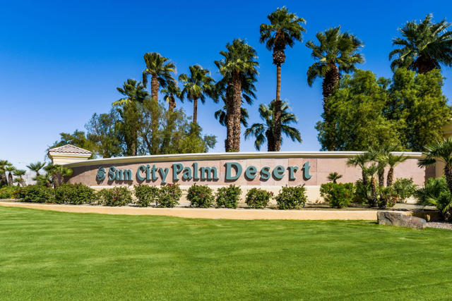 Sun-City-Palm-Desert----7