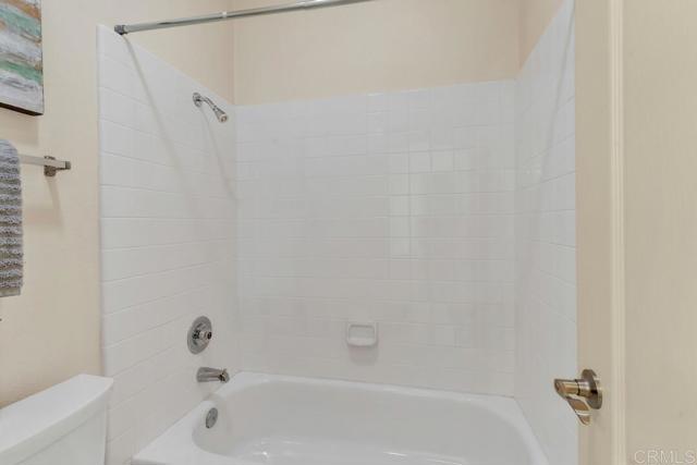 Detail Gallery Image 33 of 46 For 11378 Provencal Pl, San Diego,  CA 92128 - 3 Beds | 2/1 Baths