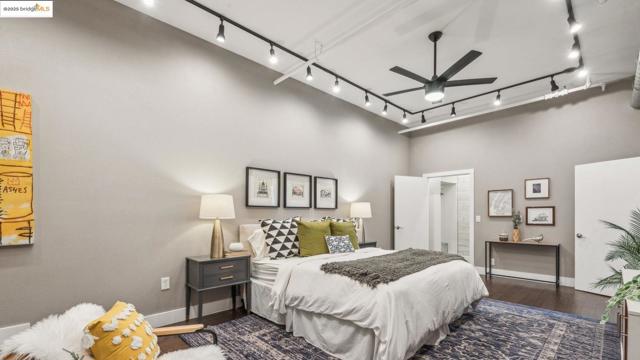 958 28th ST, Oakland CA: https://media.crmls.org/mediaz/b45843a6-132e-4cb6-9346-ac5e00b194e3.jpg