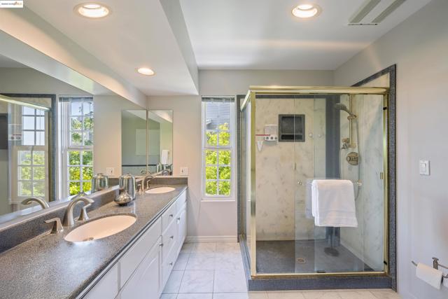 1051 Lea Drive, San Rafael CA: https://media.crmls.org/mediaz/b45880d4-eb0c-477c-a68e-36753f96abef.jpg
