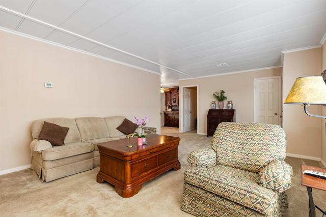 Detail Gallery Image 7 of 25 For 1600 E Vista Way #23,  Vista,  CA 92084 - 2 Beds | 2 Baths