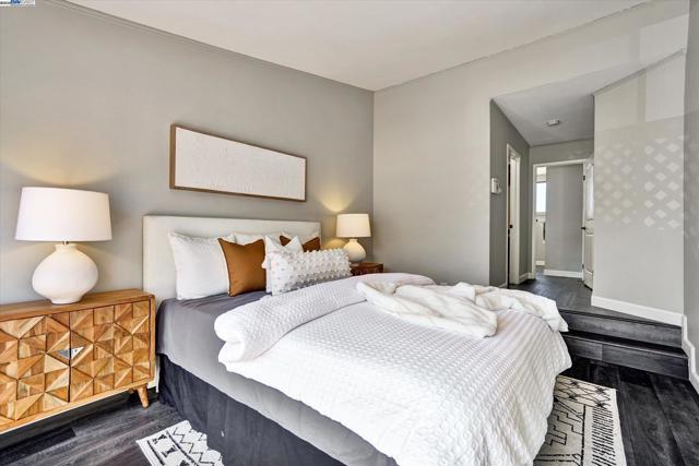 4374 Valley Ave, Pleasanton CA: https://media.crmls.org/mediaz/b45a5125-c540-4a32-b488-9029337be129.jpg