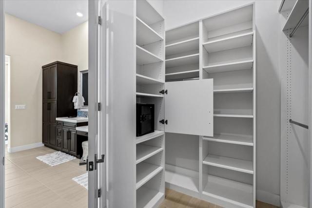 Image 64 of 75 For 54770 Cavalcade Court