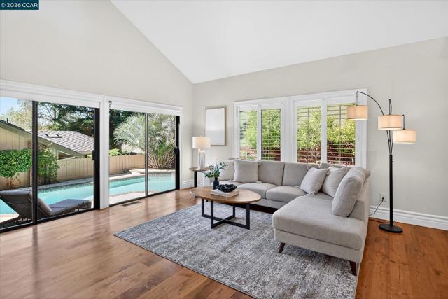 951 Redwood Dr, Danville CA: https://media.crmls.org/mediaz/b45a8cdd-0d41-42de-8db1-f7e683b14774.jpg