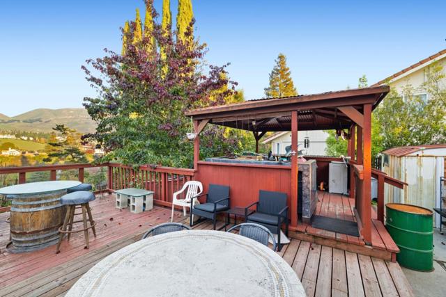 44500 Parkmeadow Drive, Fremont CA: https://media.crmls.org/mediaz/b45b50d1-31be-4d0c-a71b-368f557b573b.jpg