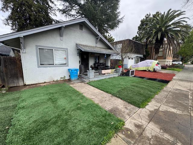 7530 Church Street, Gilroy CA: https://media.crmls.org/mediaz/b45b59dd-61bc-4878-b7cf-5e3ff01edb0c.jpg