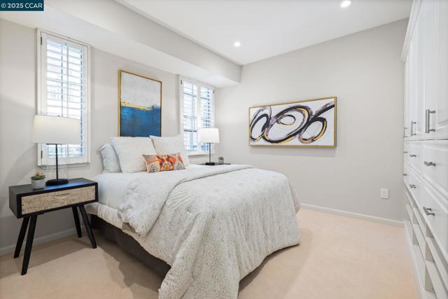 5920 Horsemans Canyon Dr, Walnut Creek CA: https://media.crmls.org/mediaz/b45e0ce3-9a89-47bf-b71c-e5746706f22b.jpg