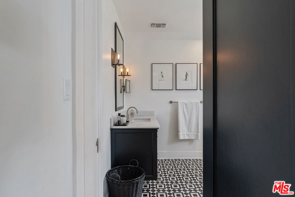 MLS #26857649 image #49