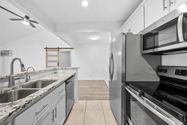 Detail Gallery Image 7 of 32 For 2920 Briarwood Rd #G12,  Bonita,  CA 91902 - 1 Beds | 1 Baths