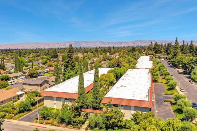 223 Kiely Boulevard, Santa Clara CA: https://media.crmls.org/mediaz/b45f5b44-afa5-4b32-8c48-6bd9a660a26c.jpg