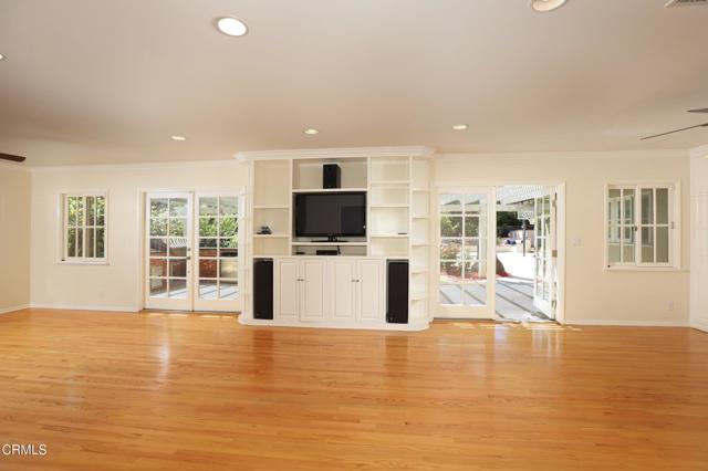 Detail Gallery Image 6 of 22 For 605 Brightside Ln, Pasadena,  CA  - 4 Beds | 2 Baths