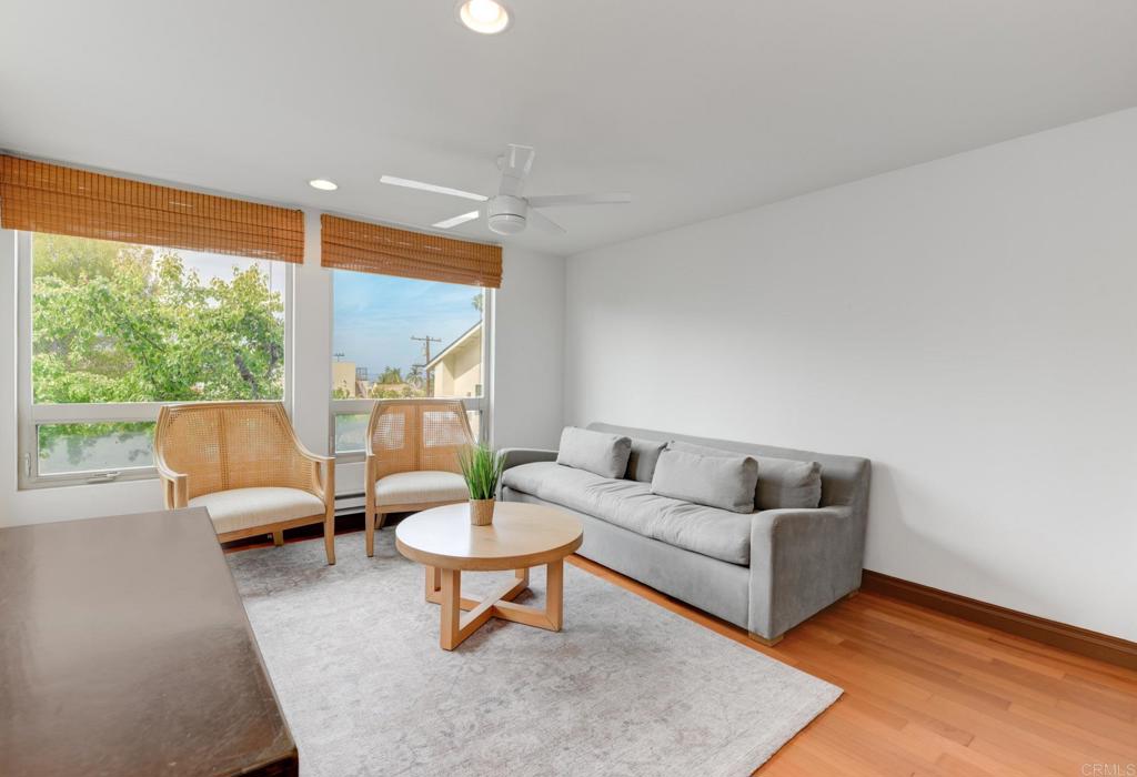 935 Genter Street - photo 3