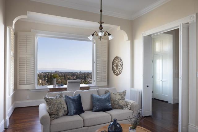 535 Highland Avenue, Santa Cruz CA: https://media.crmls.org/mediaz/b4618609-2da6-4d4e-9f7c-8df9fb95d8e0.jpg