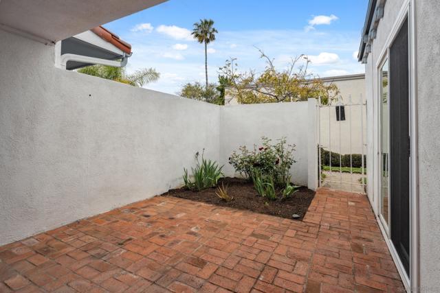 5348 Mount Alifan Dr., San Diego CA: https://media.crmls.org/mediaz/b461d2cd-37aa-46da-9522-2c2680949c89.jpg