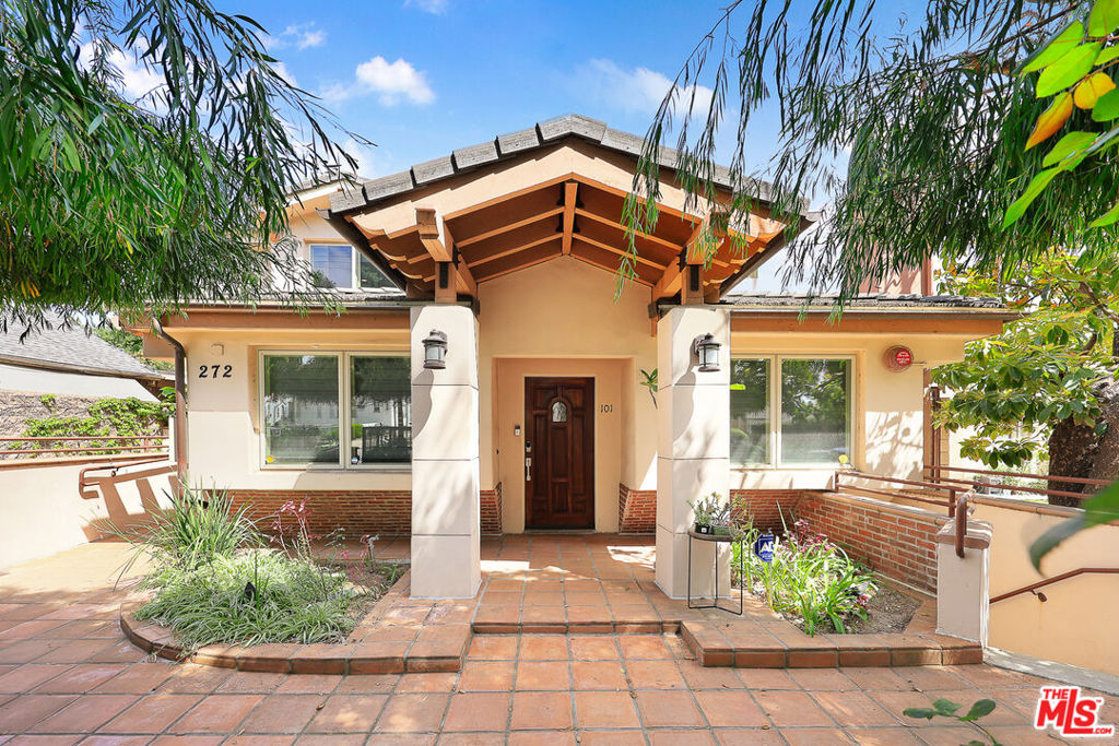 272 N Chester Avenue #101